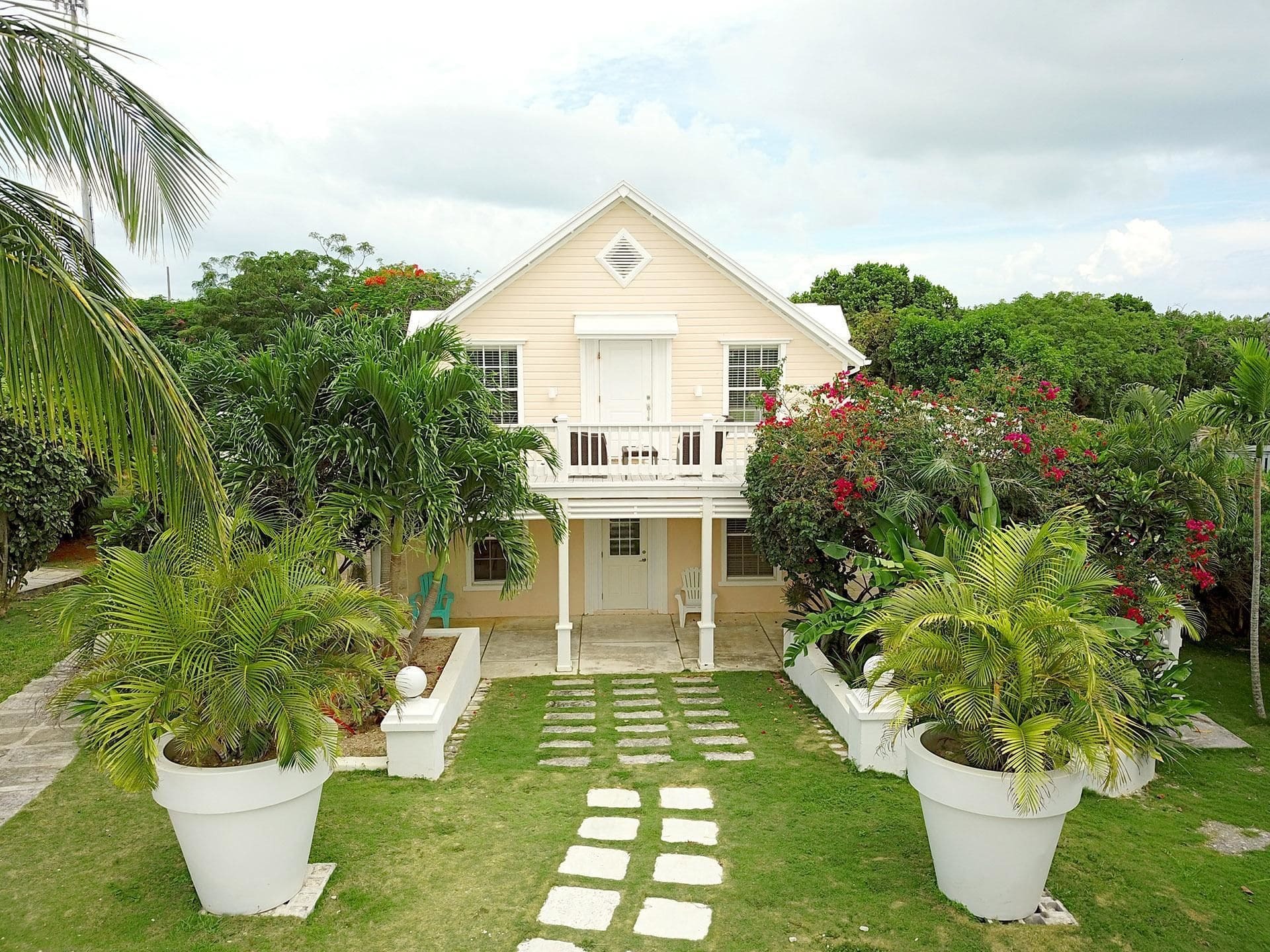 Peach House Upstairs Vila Governor's Harbour Exterior foto